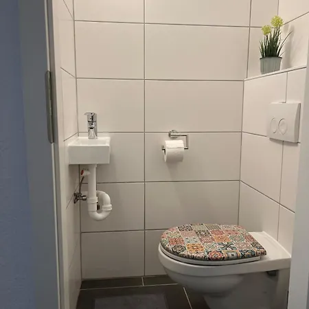 In - Close To Messe Duesseldorf & Cologne アパート *